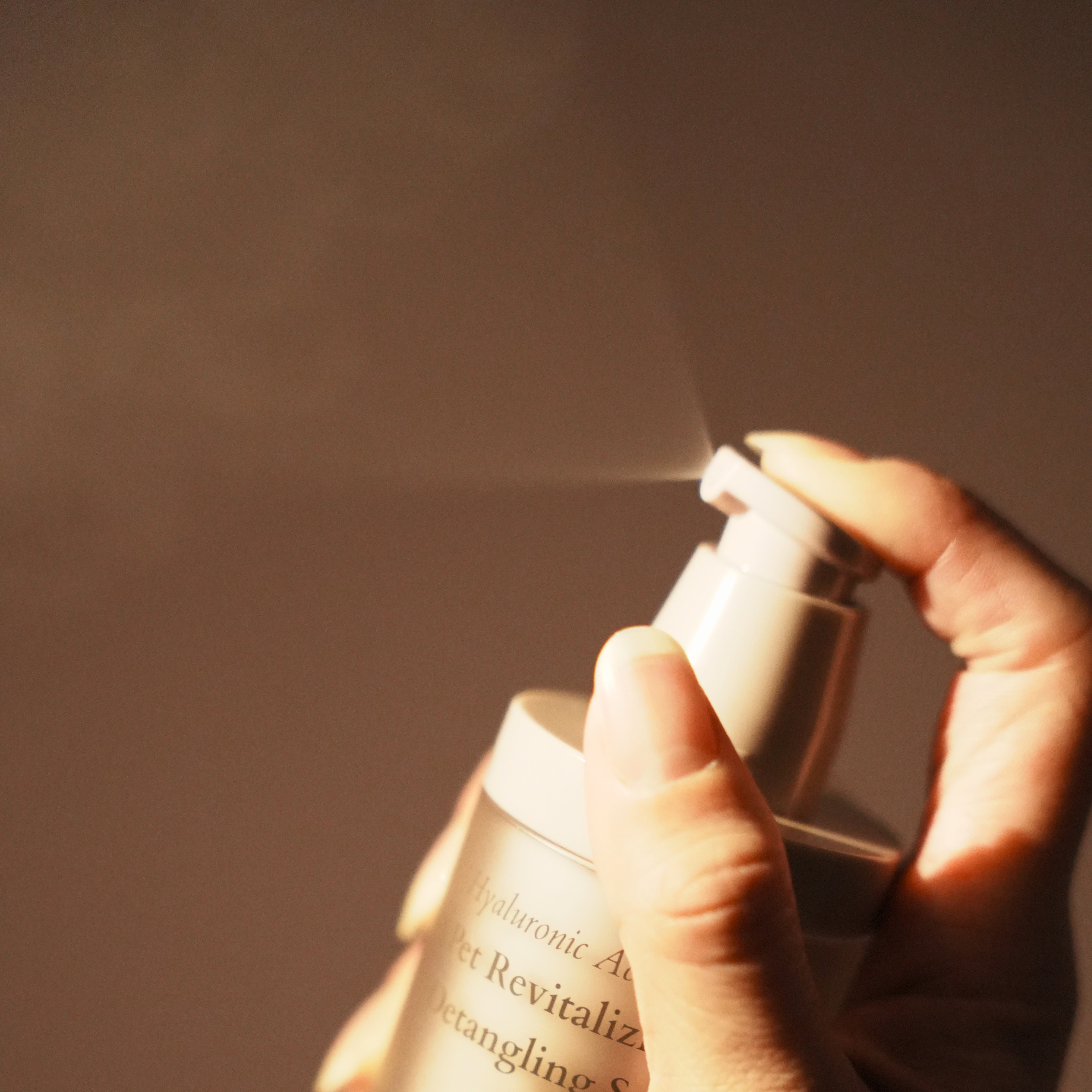 Hyaluronic Acid Pet Revitalizing Detangling Spray