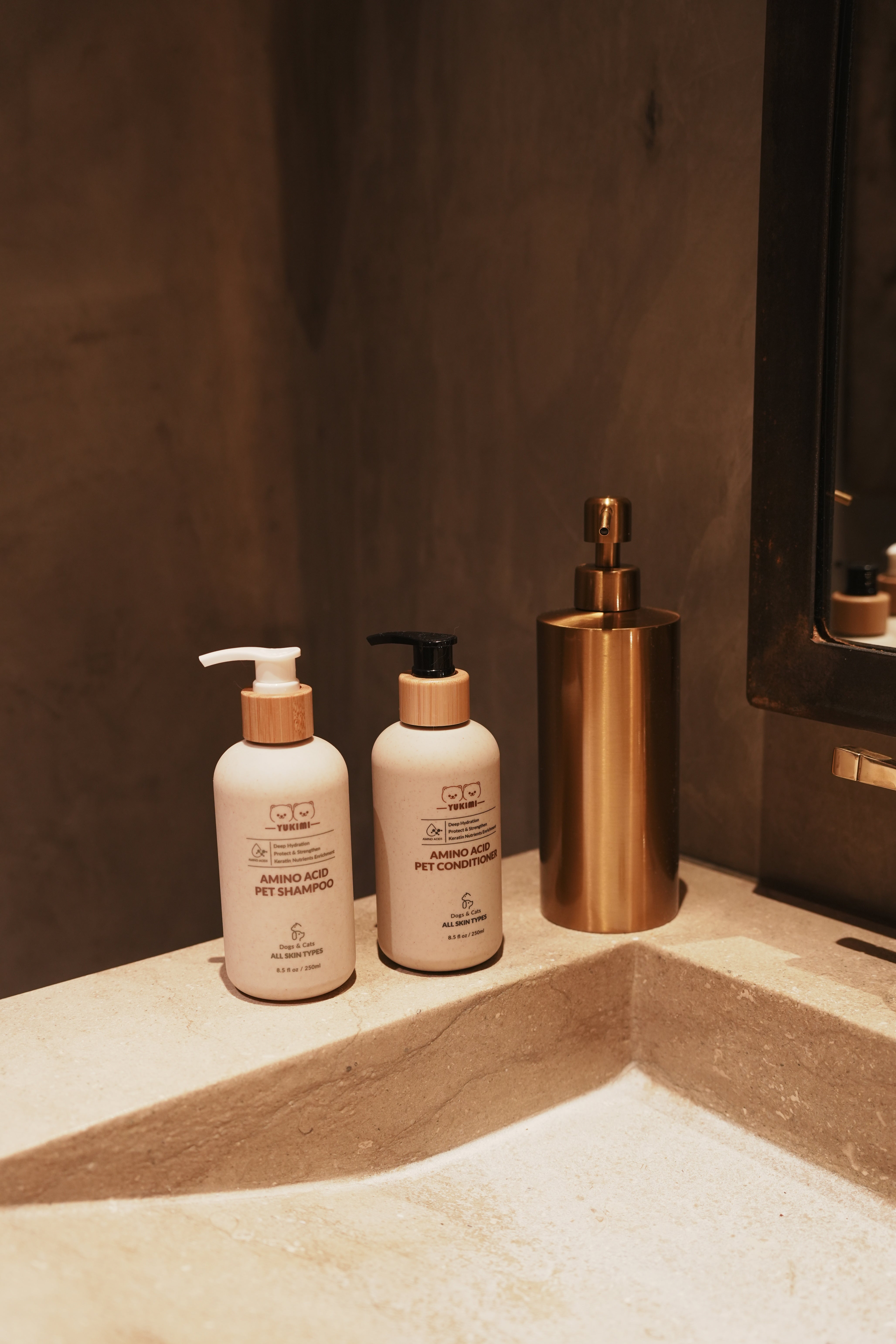Revitalizing Travel Set